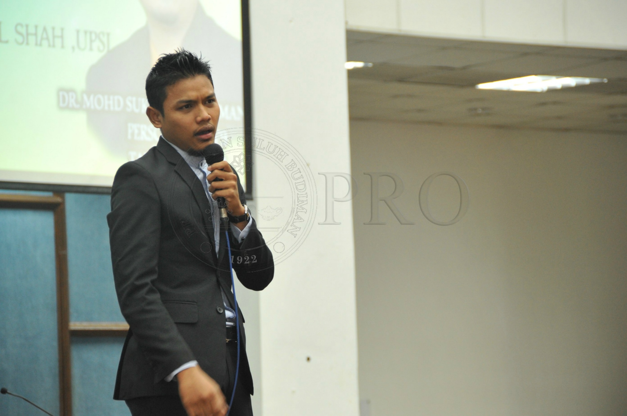 PRO 15 2 MAULIDUR PRO 4162